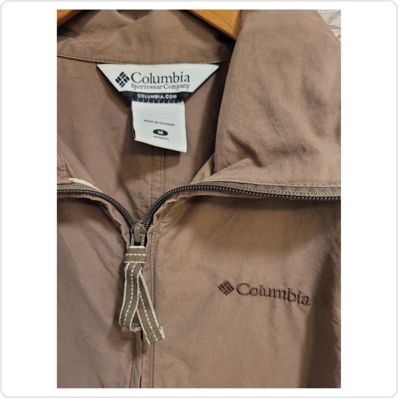 Columbia Coat - Picture 9 of 9